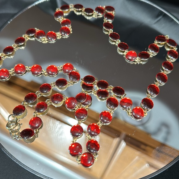 Faceted Deep Red Garnet Quartz Vintage gold backing & hardware necklace! - Picture 6 of 10